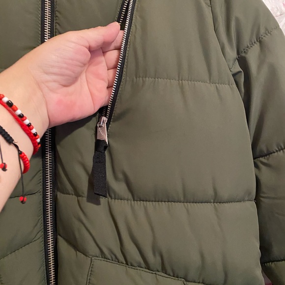 Hollister Dark Green Puffer Jacket - Picture 6 of 11